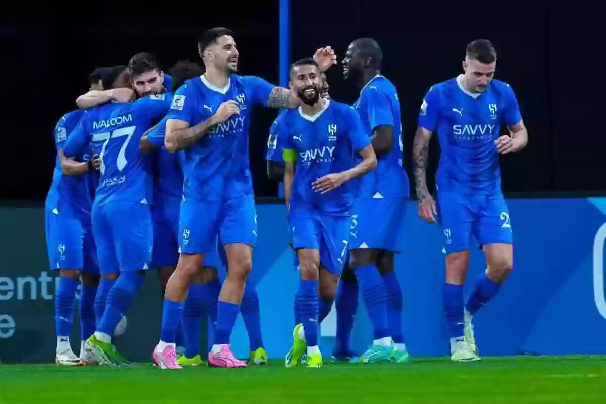 نجم الهلال السعودي يوضح ويكشف موعد العودة للملاعب