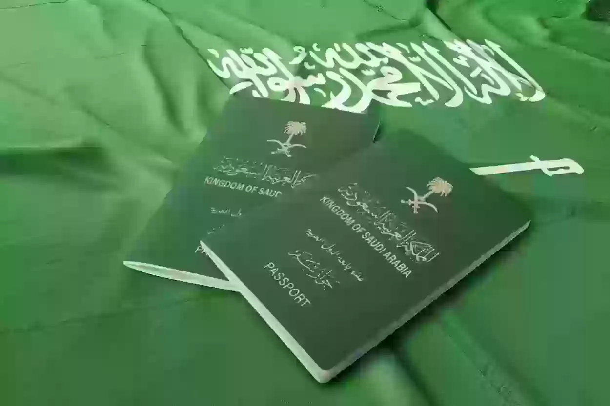 هل يمكن للمقيمين تجديد الإقامة وهم خارج السعودية