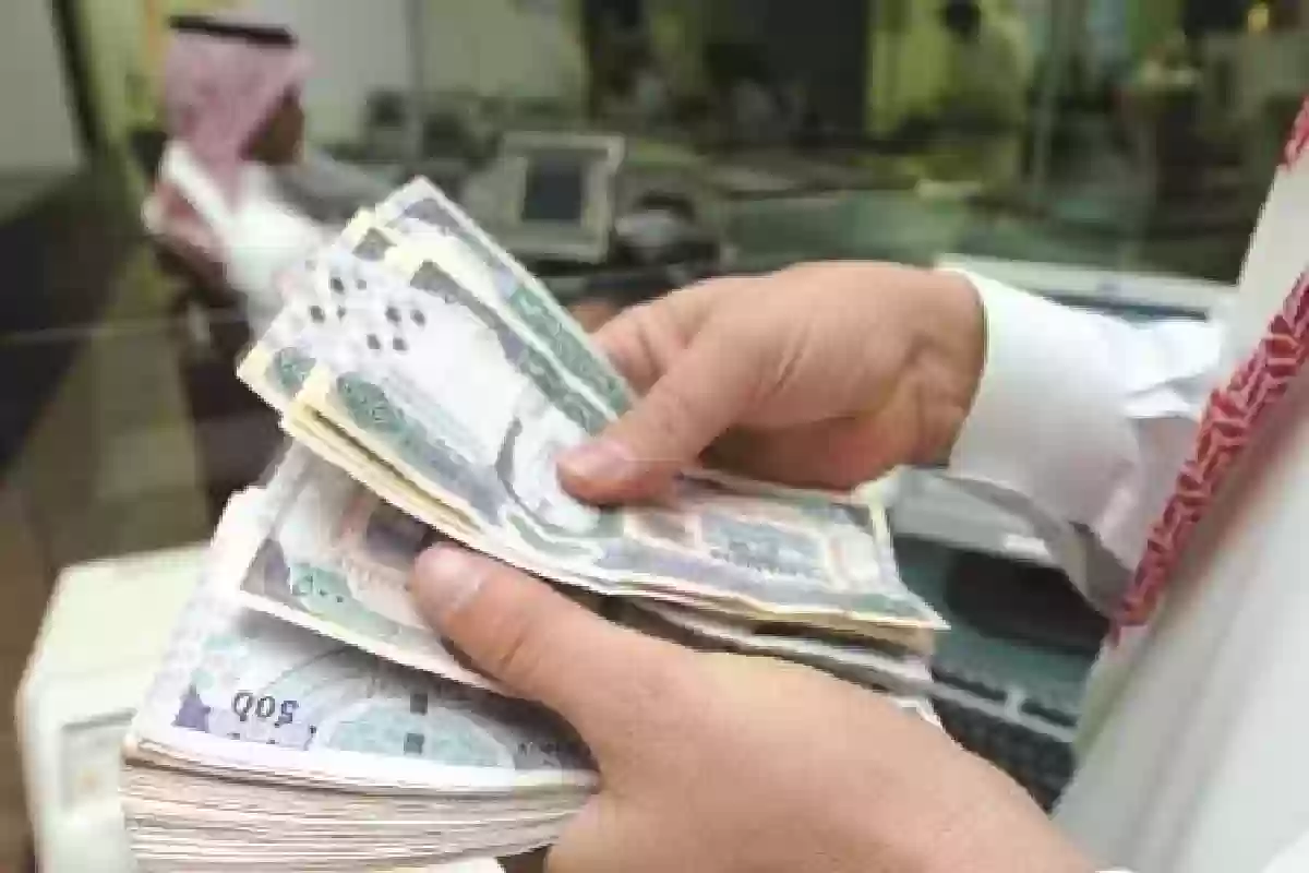 الموارد البشرية تكشف .. ما الفئات الممنوعة من الاستفادة من الضمان؟