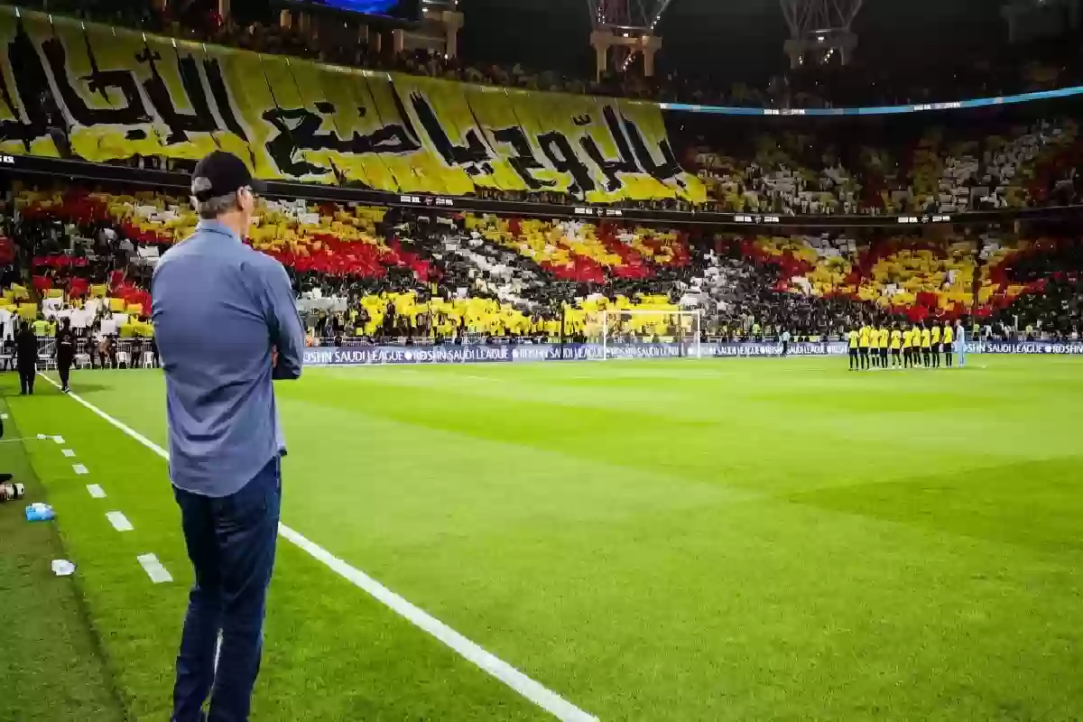 مدرب يكشف مفاجأة عن سر استبعاد الغامدي .. الاتحاد يتوعد الهلال. 