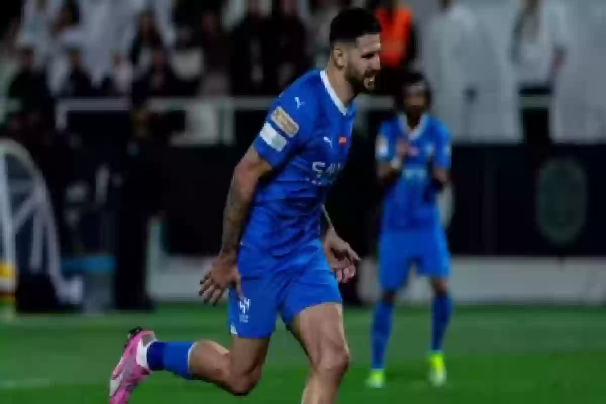 قرار عاجل| حسم موقف ميتروفيتش من المشاركة مع الهلال ضد الاتحاد.